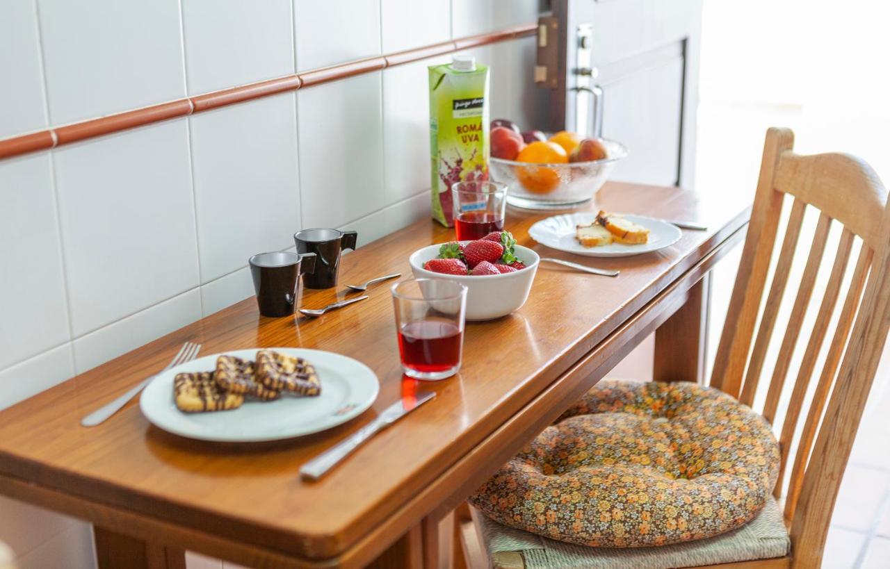 J - Casa Do Farol Guesthouse 拉哥斯 外观 照片