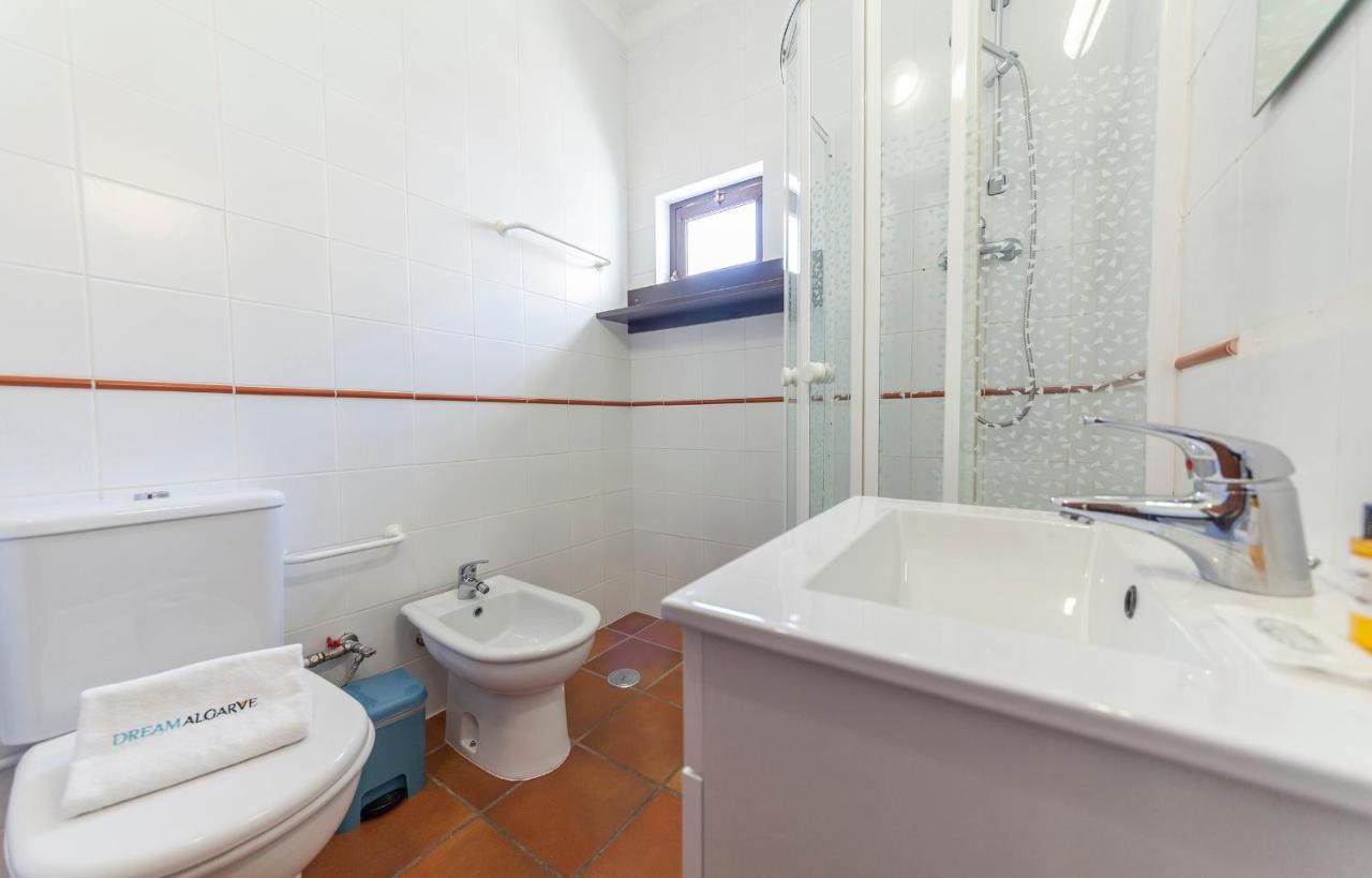 J - Casa Do Farol Guesthouse 拉哥斯 外观 照片